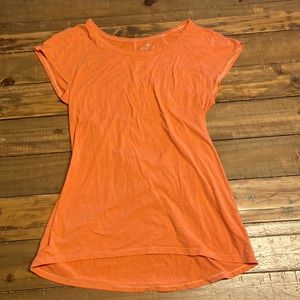 Athleta lightweight tee